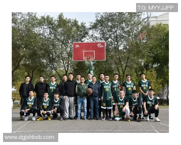 实时新闻南京篮球队灵活性变革引发热议探索新战术与团队协作的未来发展